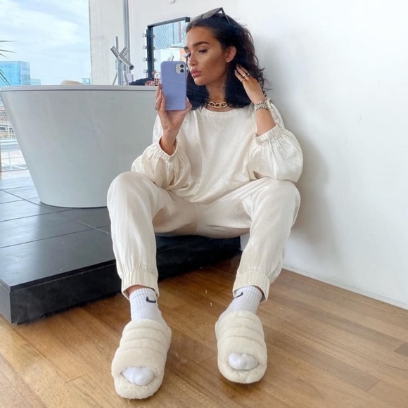 ZARA Satin Effect Joggers - Picture 3 of 16